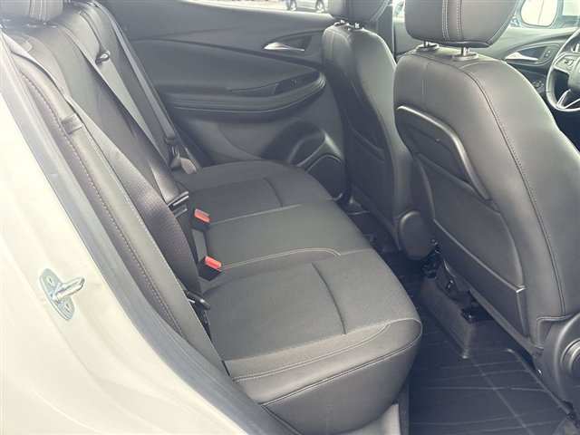 Certified 2024 Buick Encore GX Preferred w/ Comfort Package FWD image 25