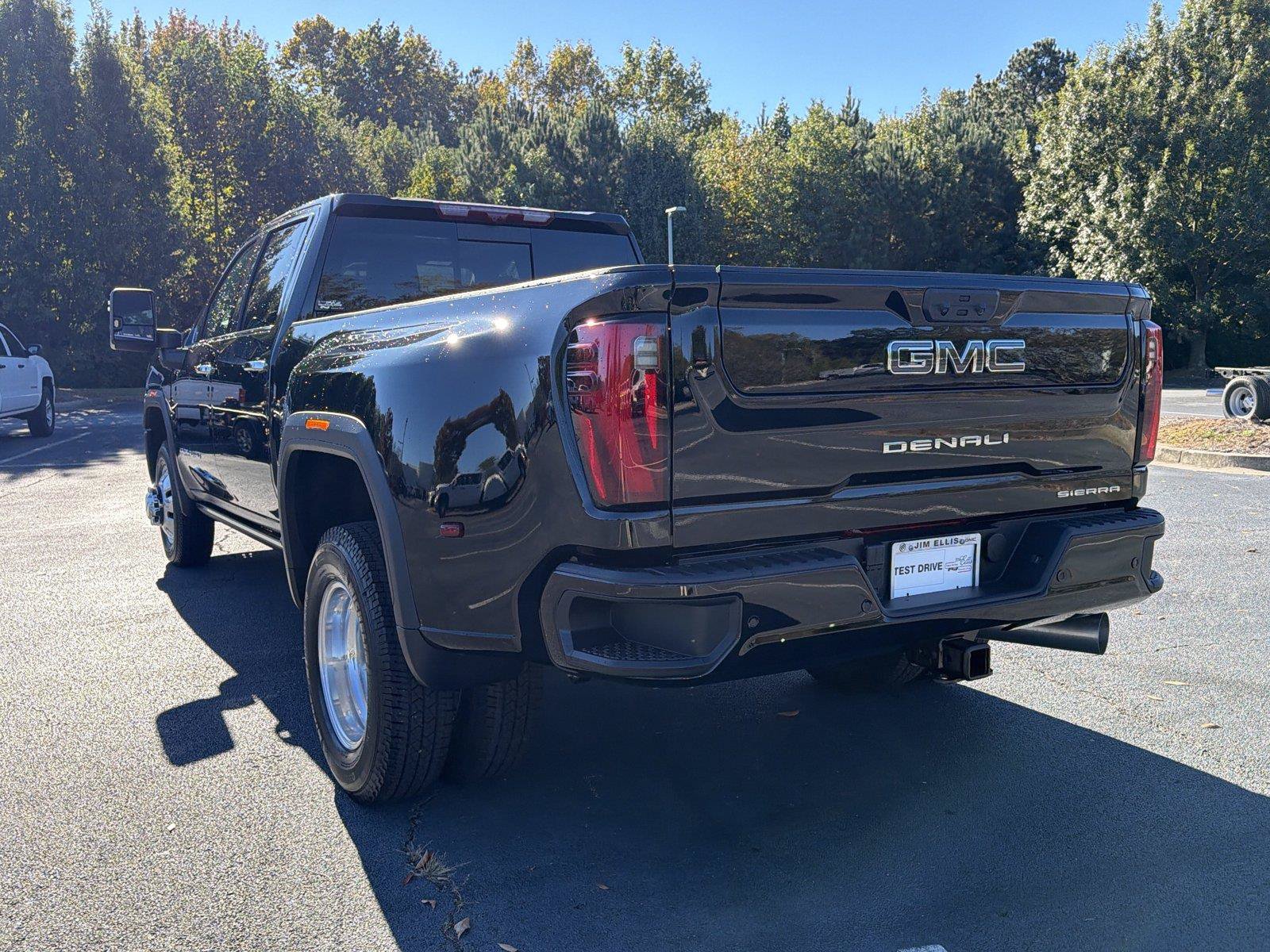 New 2026 GMC Sierra 3500 Denali Ultimate AWD/4WD image 4
