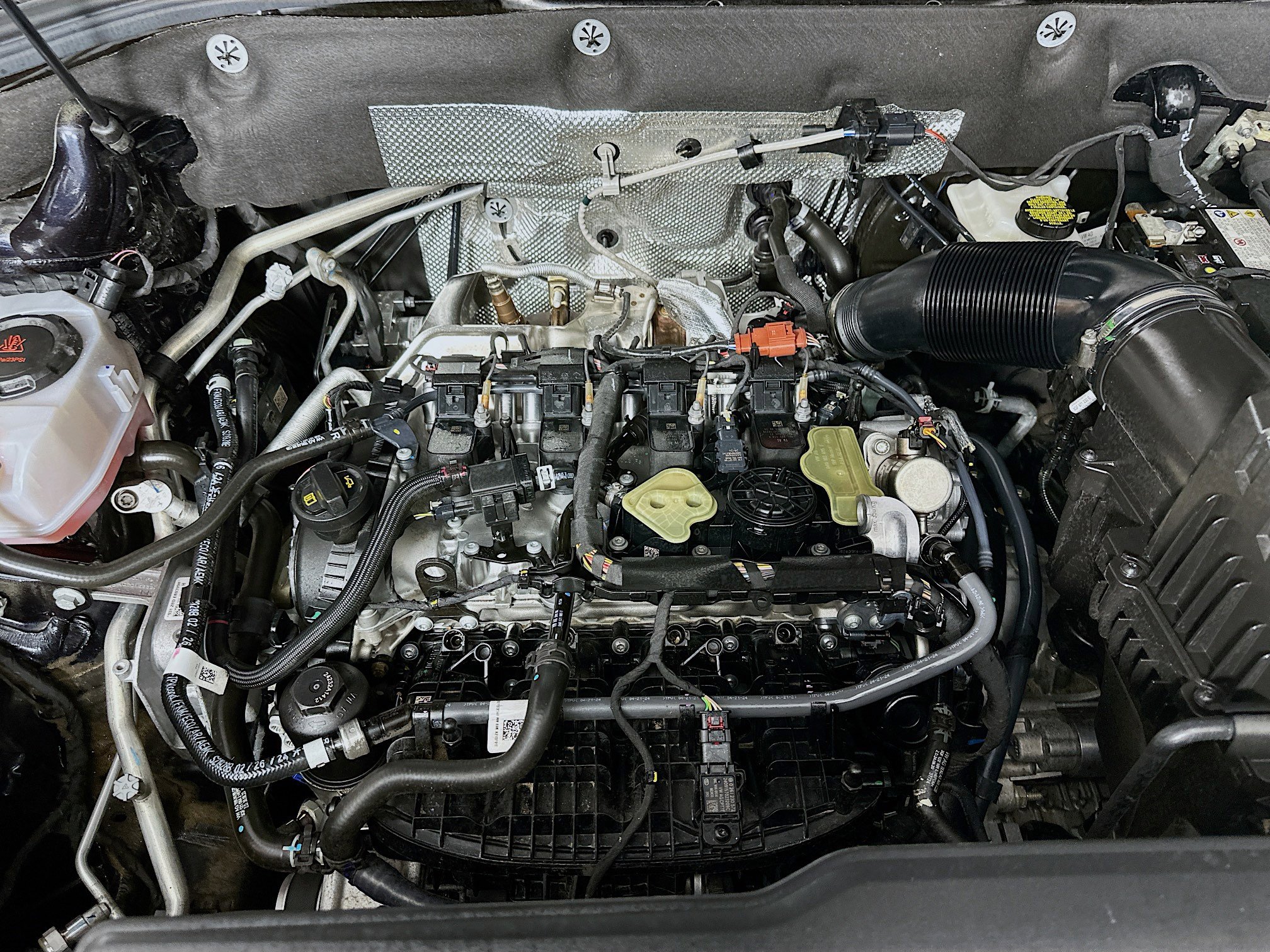 Used 2025 Volkswagen Atlas SE image 35