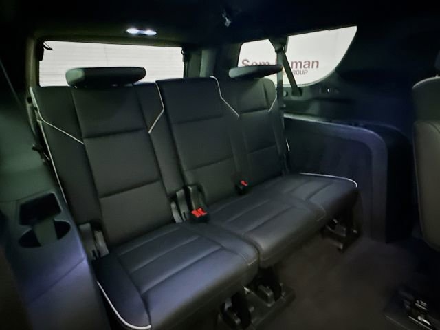 Used 2023 Cadillac Escalade ESV Sport image 30