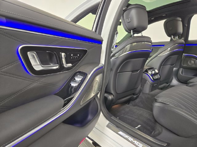 Used 2026 Mercedes-Benz S 63 AMG S image 22