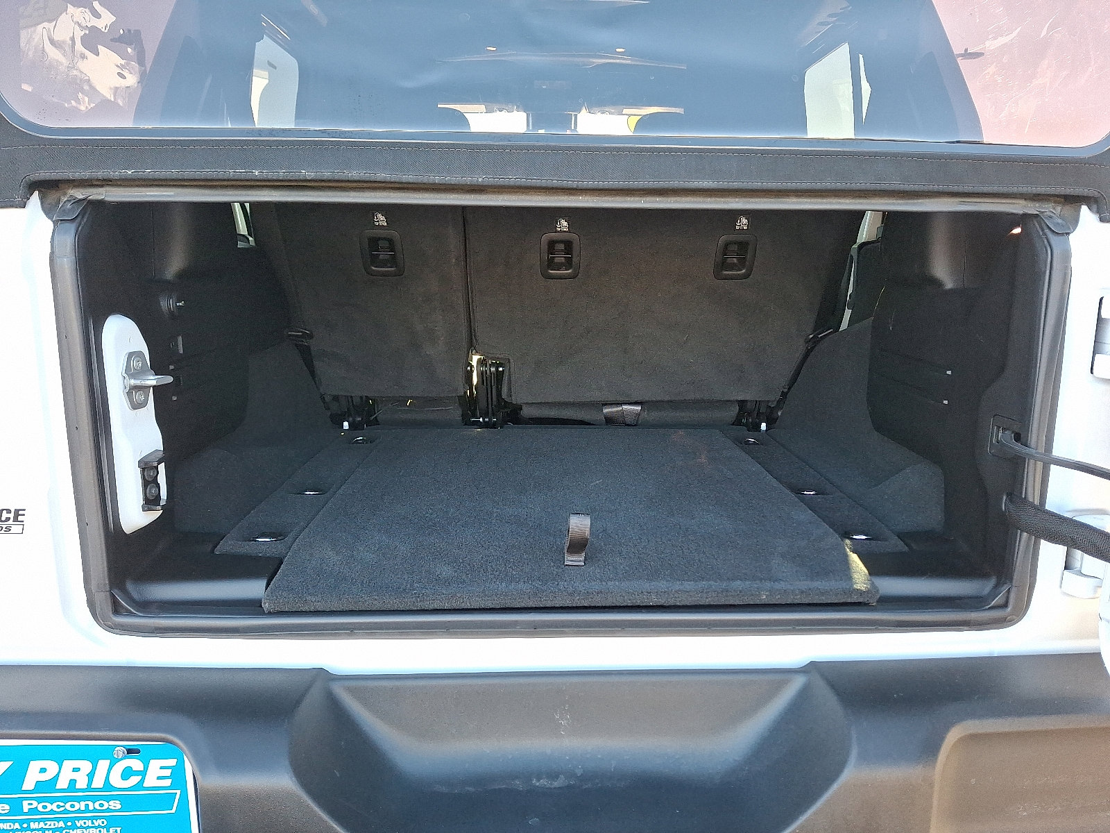 Used 2024 Jeep Wrangler Unlimited Sport image 27