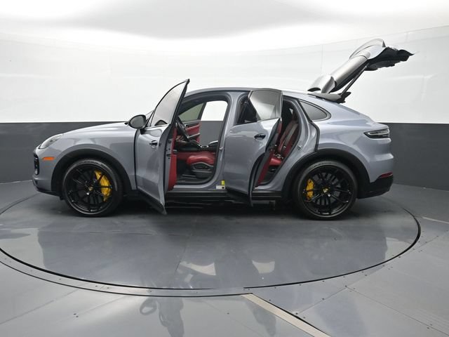 Certified 2023 Porsche Cayenne Turbo GT AWD/4WD image 30