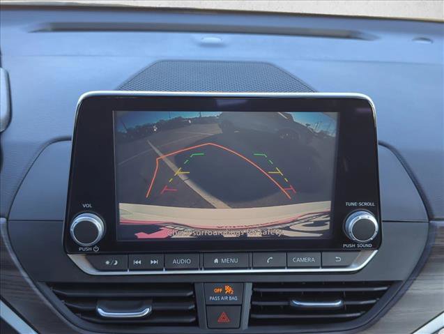 Used 2025 Nissan Altima 2.5 SV image 14