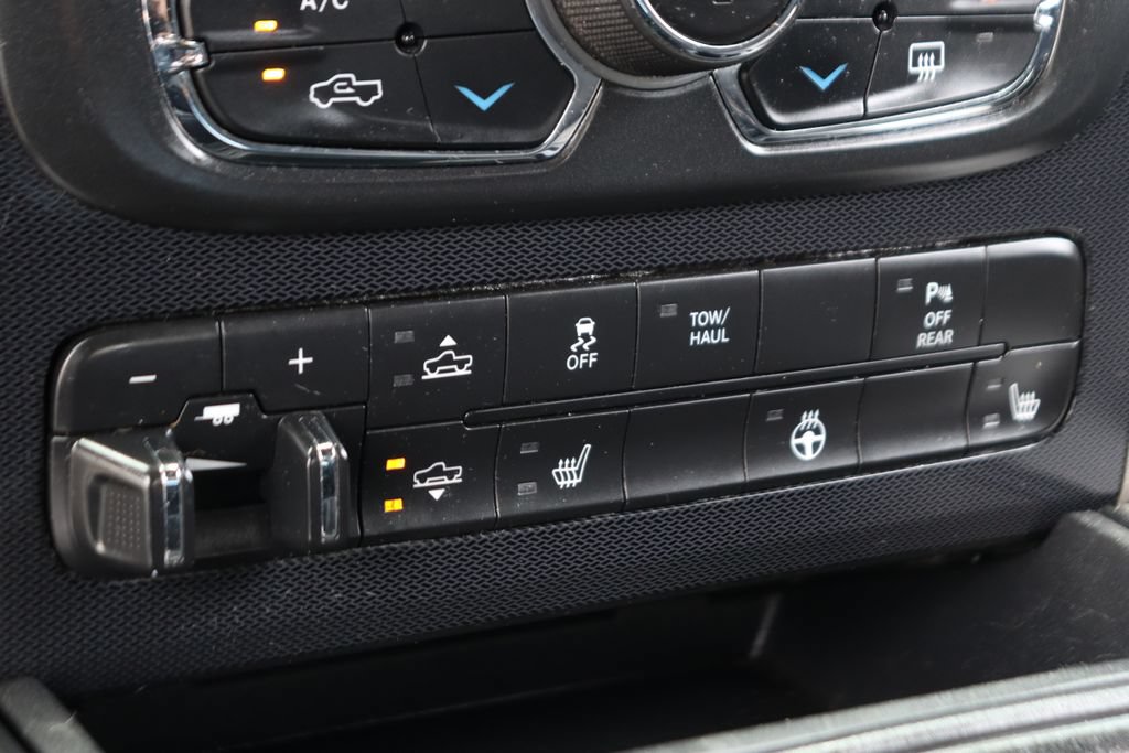 Used 2018 RAM 1500 Rebel w/ Luxury Group AWD/4WD image 34