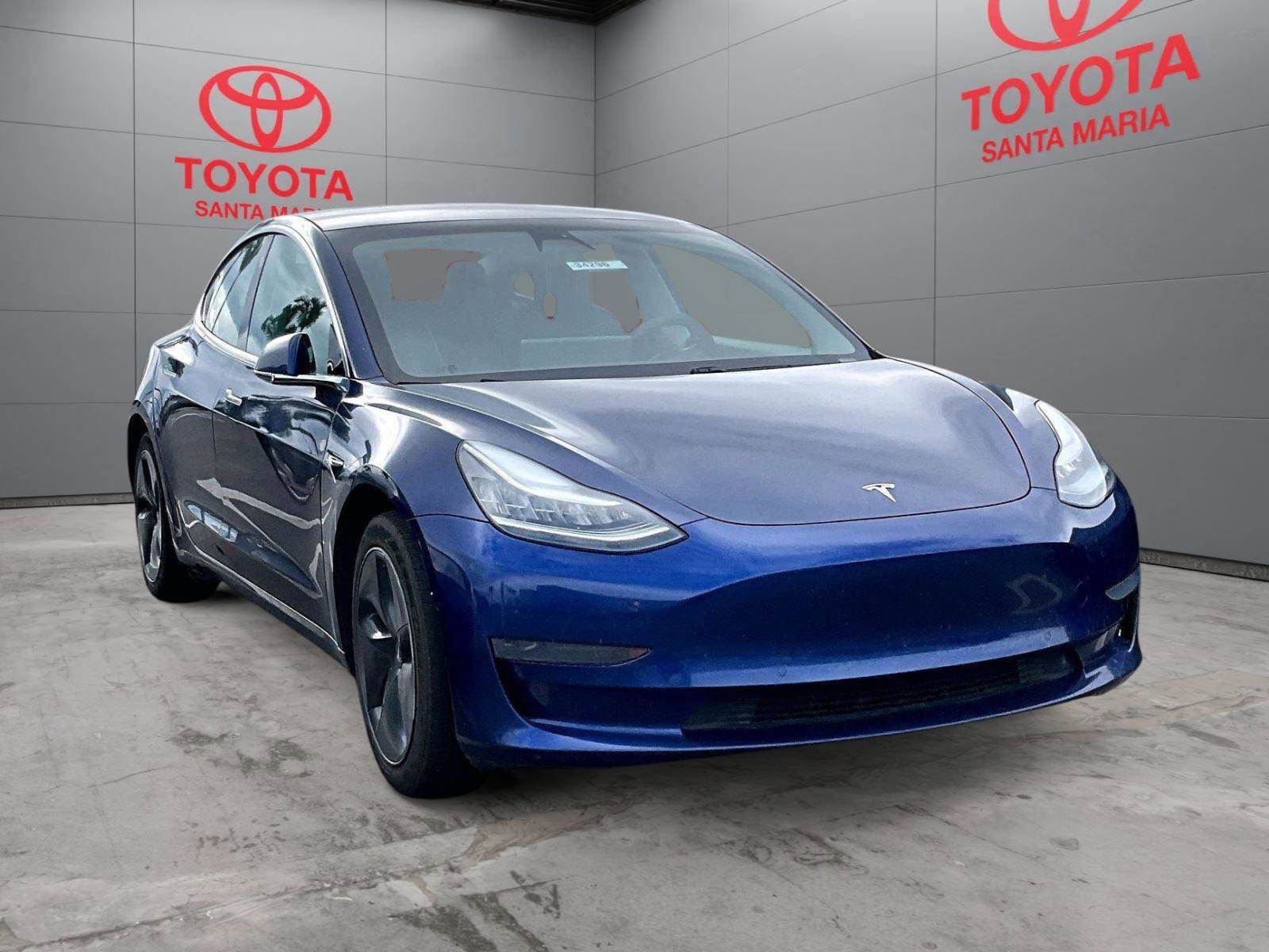 Used 2020 Tesla Model 3 Standard Range