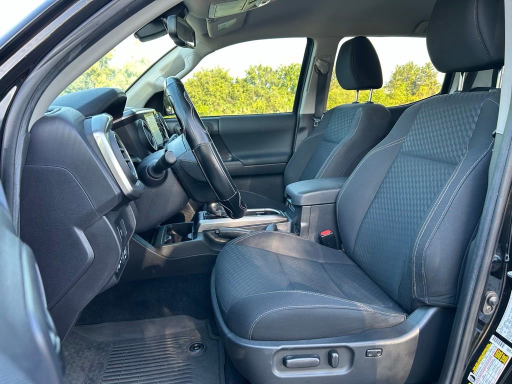 Certified 2023 Toyota Tacoma 4x4 Double Cab image 14