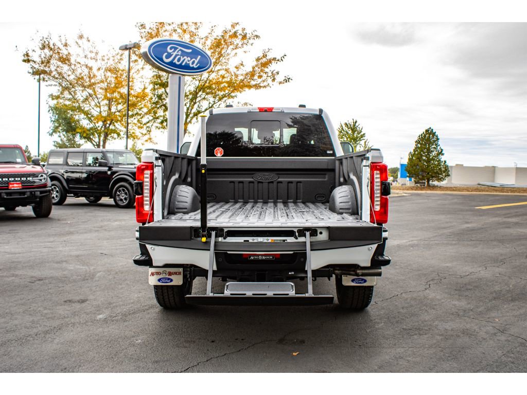 New 2026 Ford F350 Lariat image 14