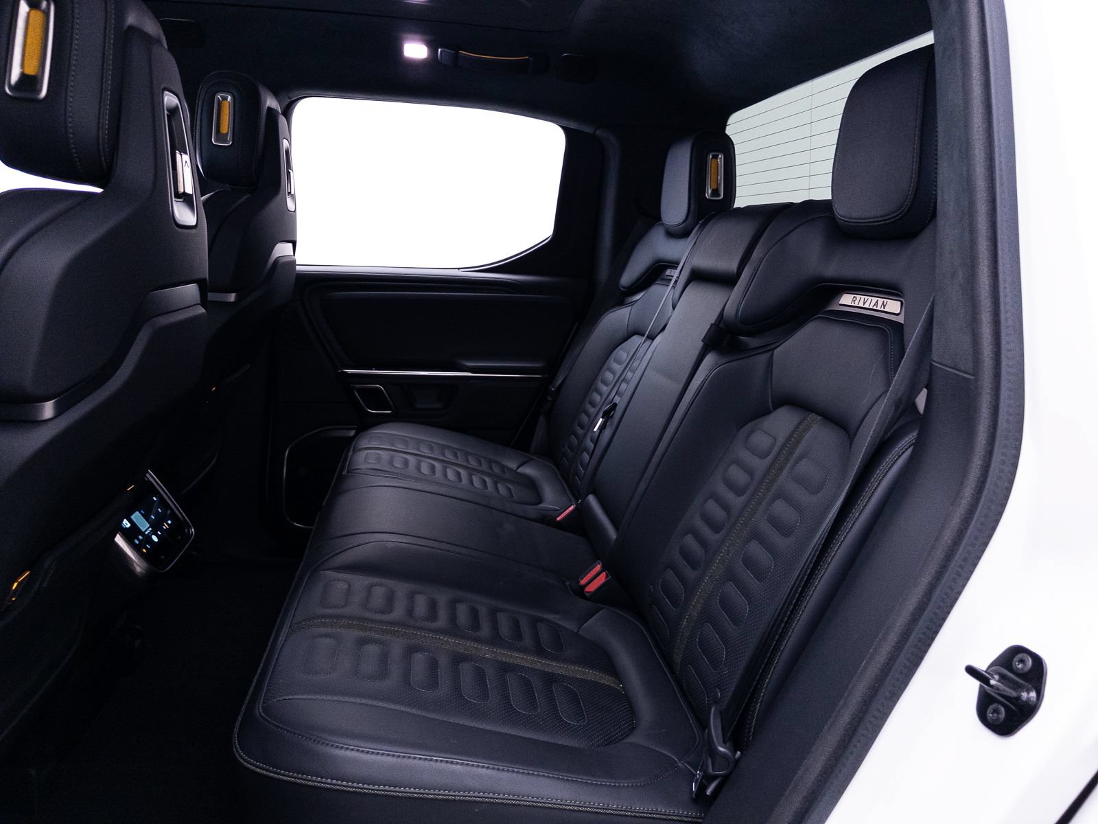 Used 2023 Rivian R1T Adventure AWD/4WD image 44