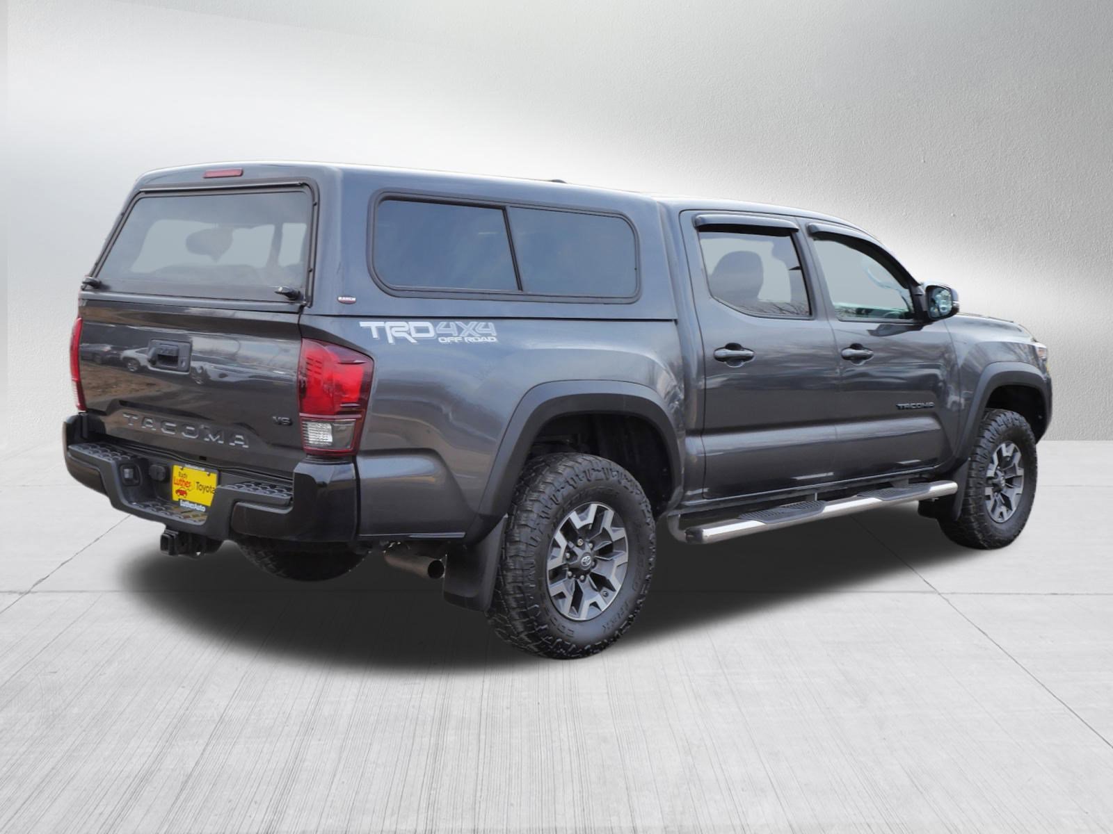 Certified 2019 Toyota Tacoma TRD Off-Road image 8