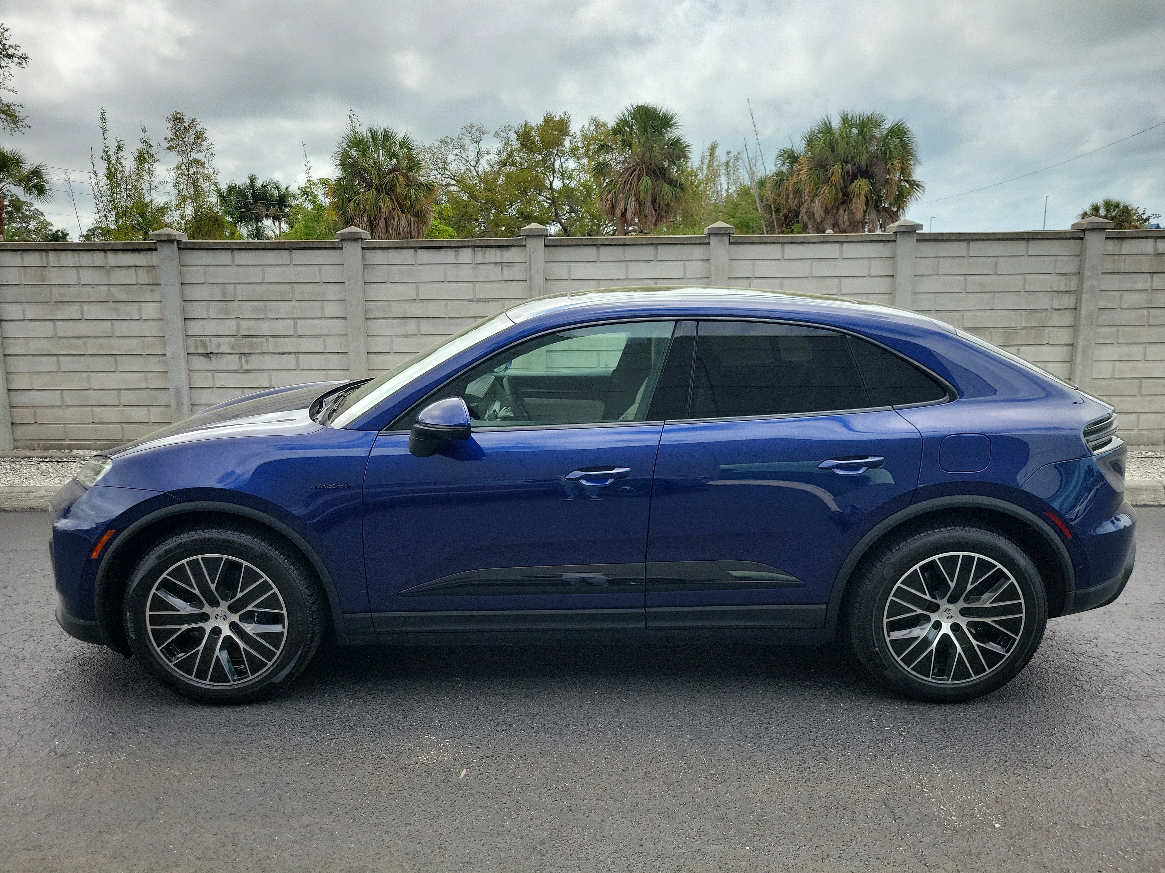 New 2026 Porsche Macan Electric image 2