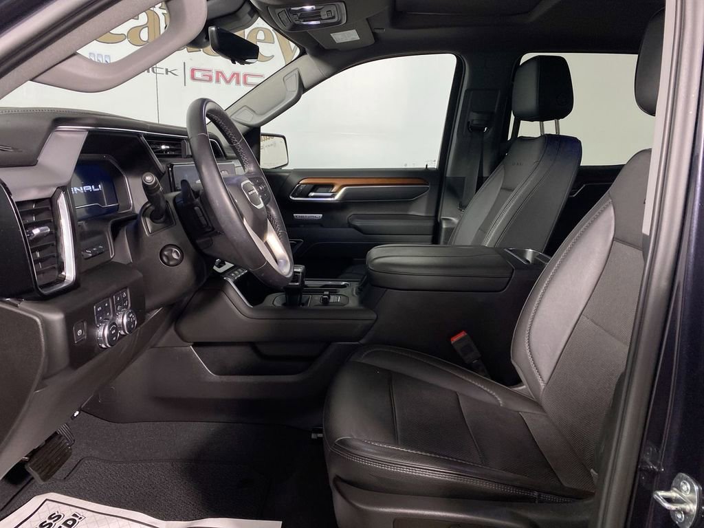 Used 2023 GMC Sierra 1500 Denali w/ Denali Reserve Package image 11