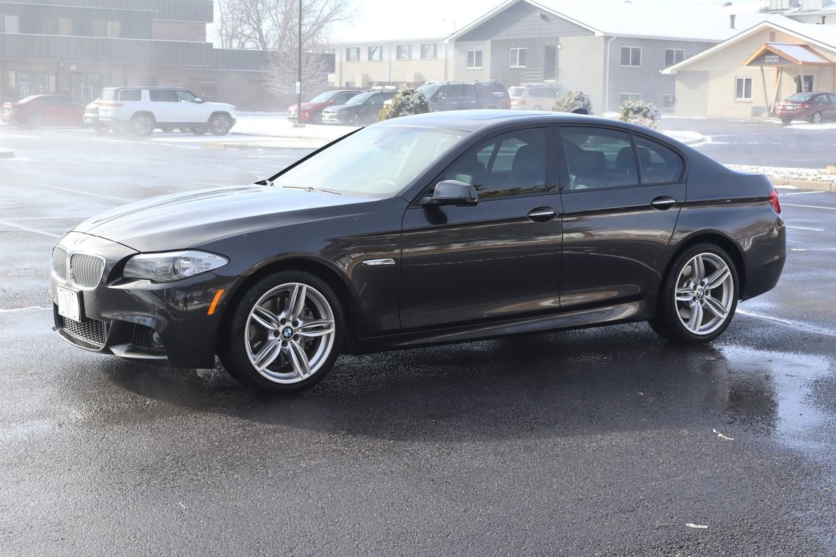 Used 2013 BMW 550i xDrive Sedan image 10