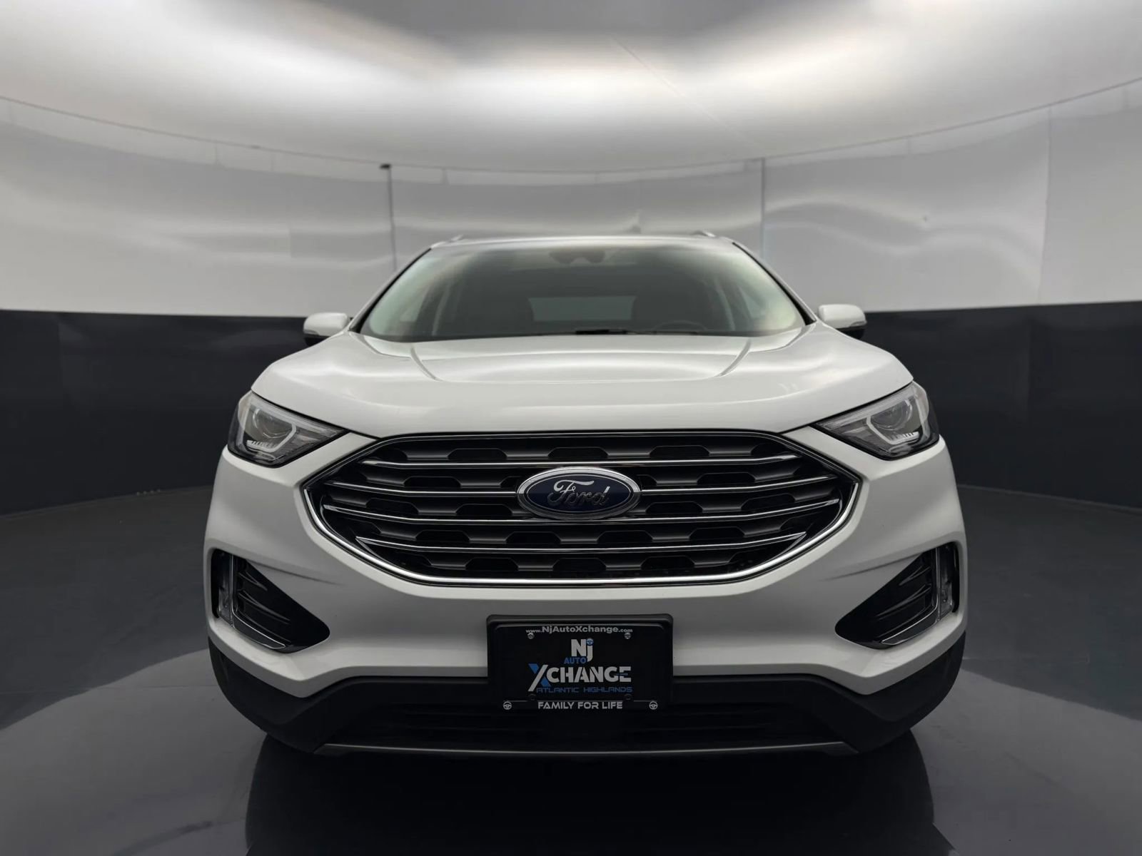 Used 2019 Ford Edge SEL w/ Equipment Group 201A AWD/4WD image 3