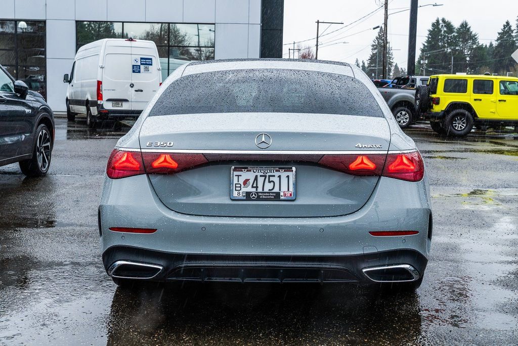Used 2024 Mercedes-Benz E 350 4MATIC Sedan image 6