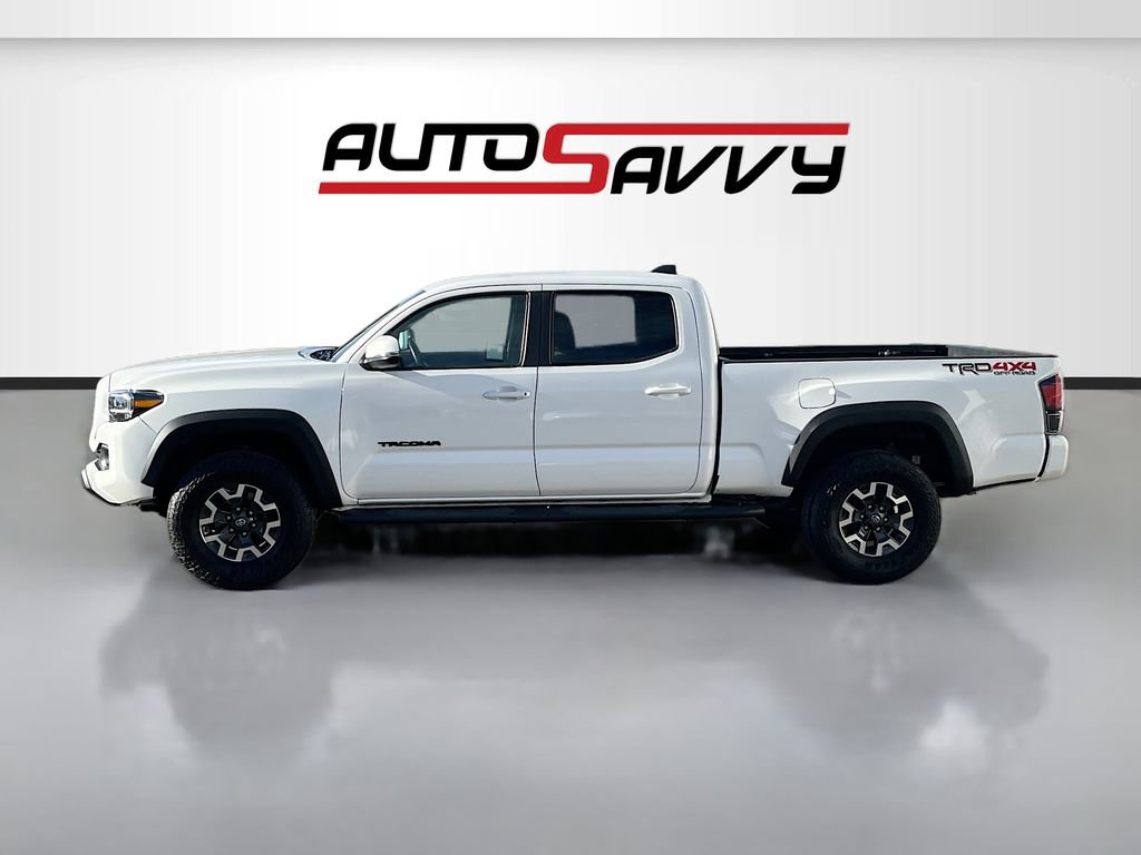 Used 2023 Toyota Tacoma TRD Off-Road w/ Black Out Package (TMS) AWD/4WD image 4