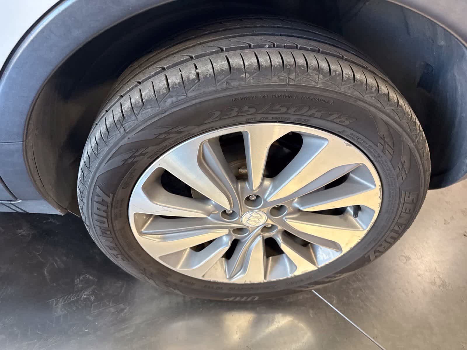 Used 2020 Buick Encore Preferred FWD image 12