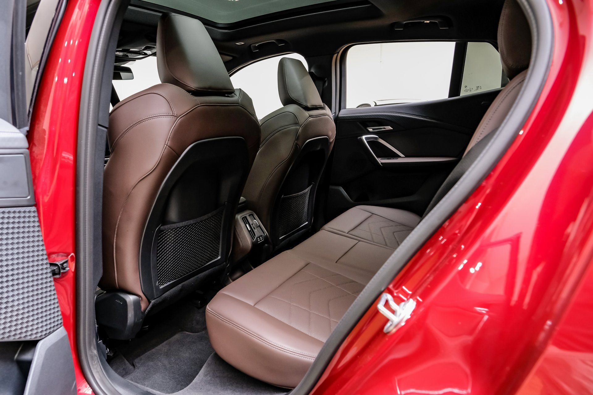 Used 2024 BMW X2 xDrive28i image 38