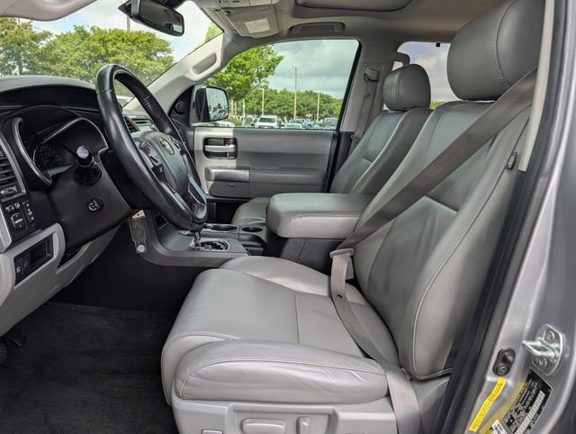Used 2018 Toyota Sequoia Limited w/ Safety & Convenience Package image 25