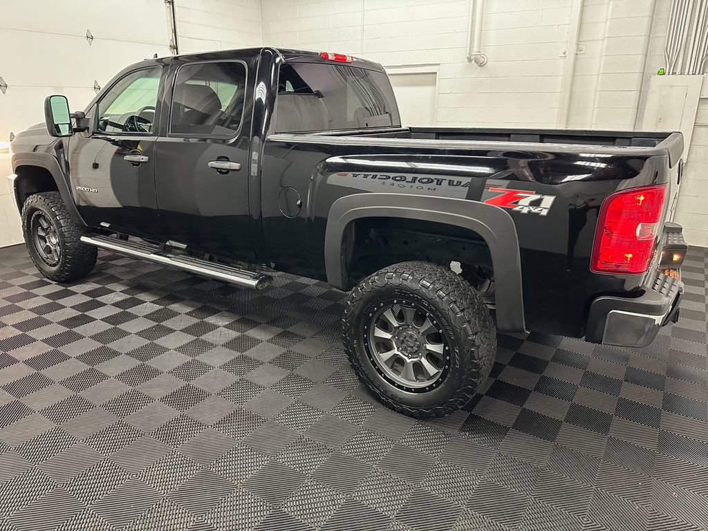 Used 2013 Chevrolet Silverado 2500 LT w/ Convenience Package AWD/4WD image 6