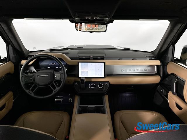 Used 2025 Land Rover Defender 110 V8 image 15