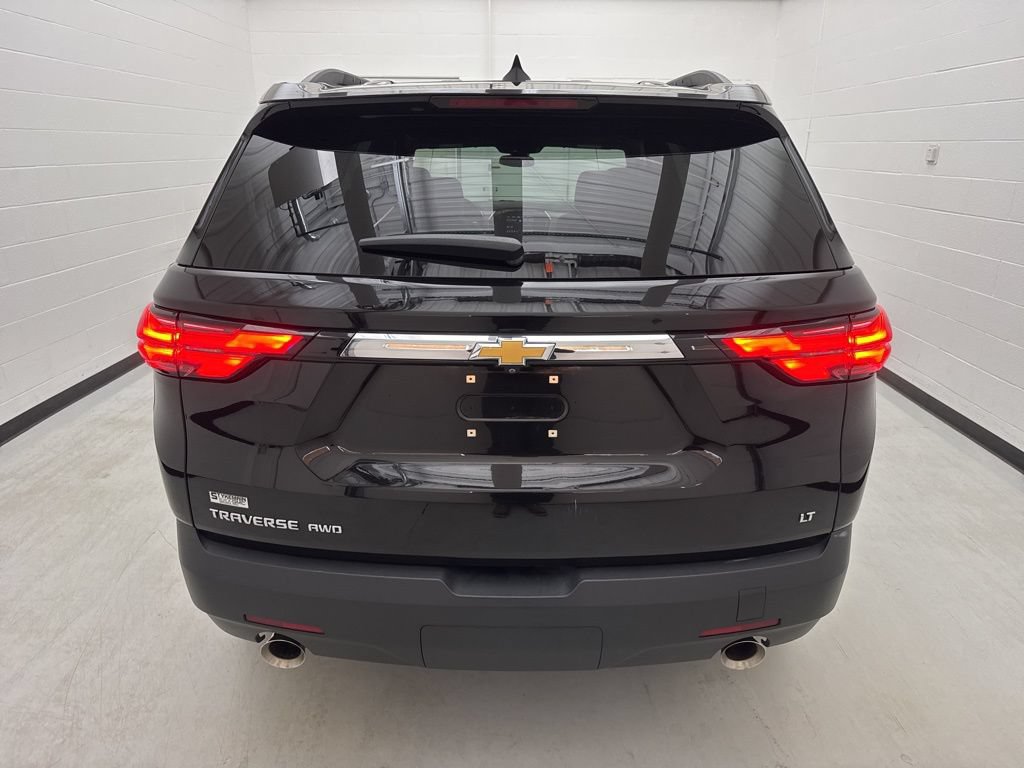 Used 2023 Chevrolet Traverse LT w/ LPO, Cargo Package AWD/4WD image 12