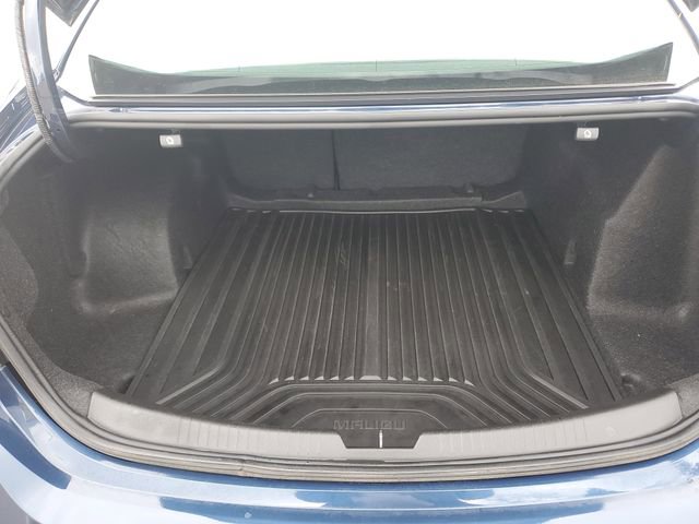 Used 2021 Chevrolet Malibu LT image 9