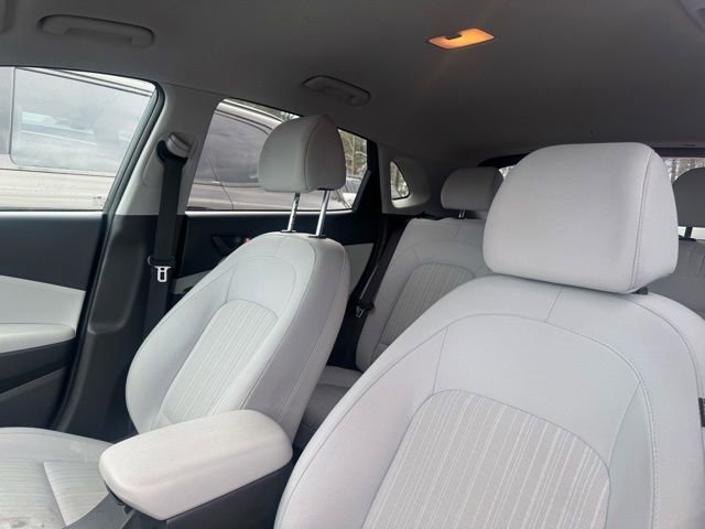 Used 2023 Hyundai Kona SEL image 15