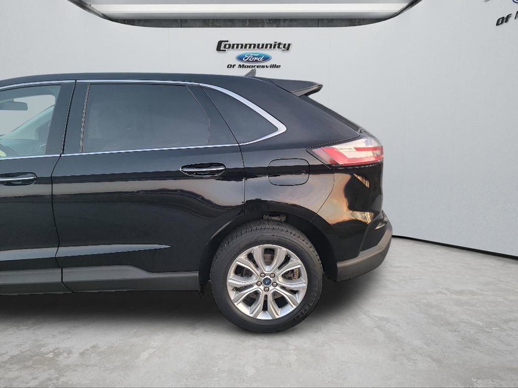 Used 2020 Ford Edge Titanium image 6