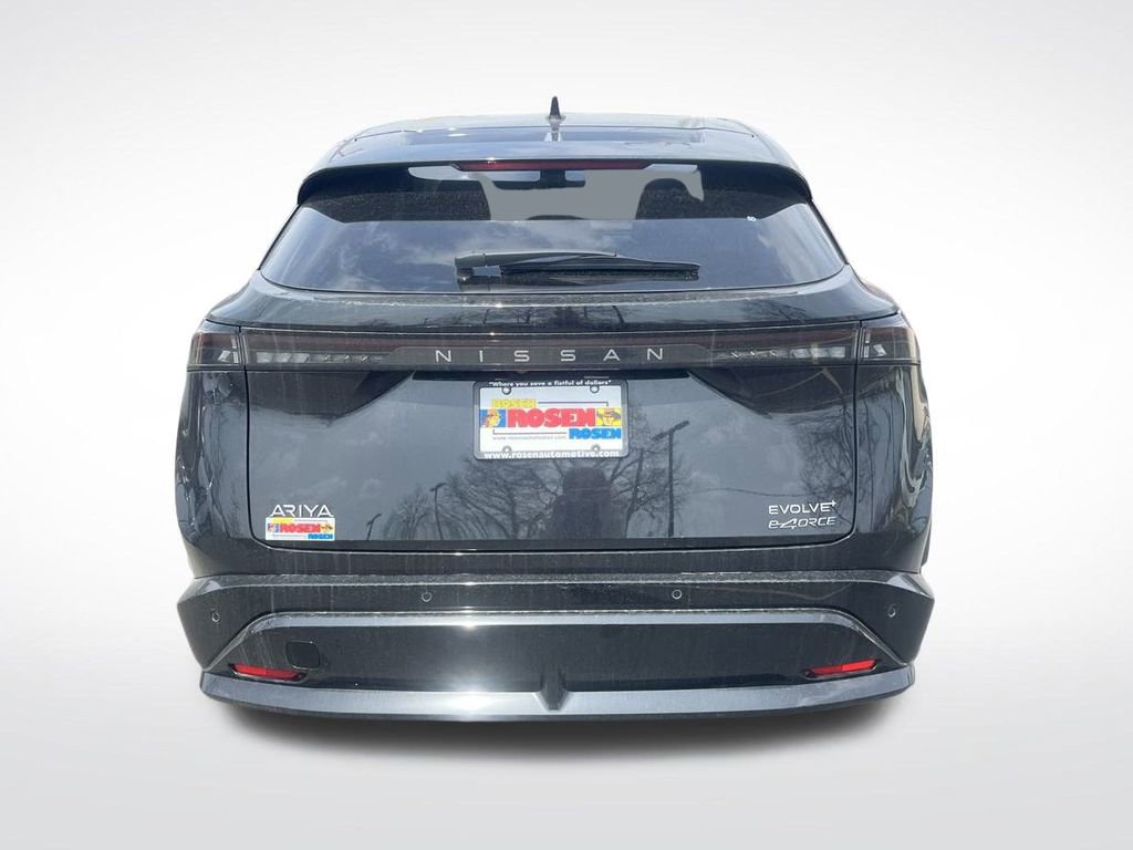 New 2025 Nissan Ariya AWD image 4