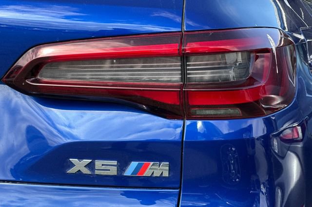 Used 2021 BMW X5 M w/ Executive Package image 6