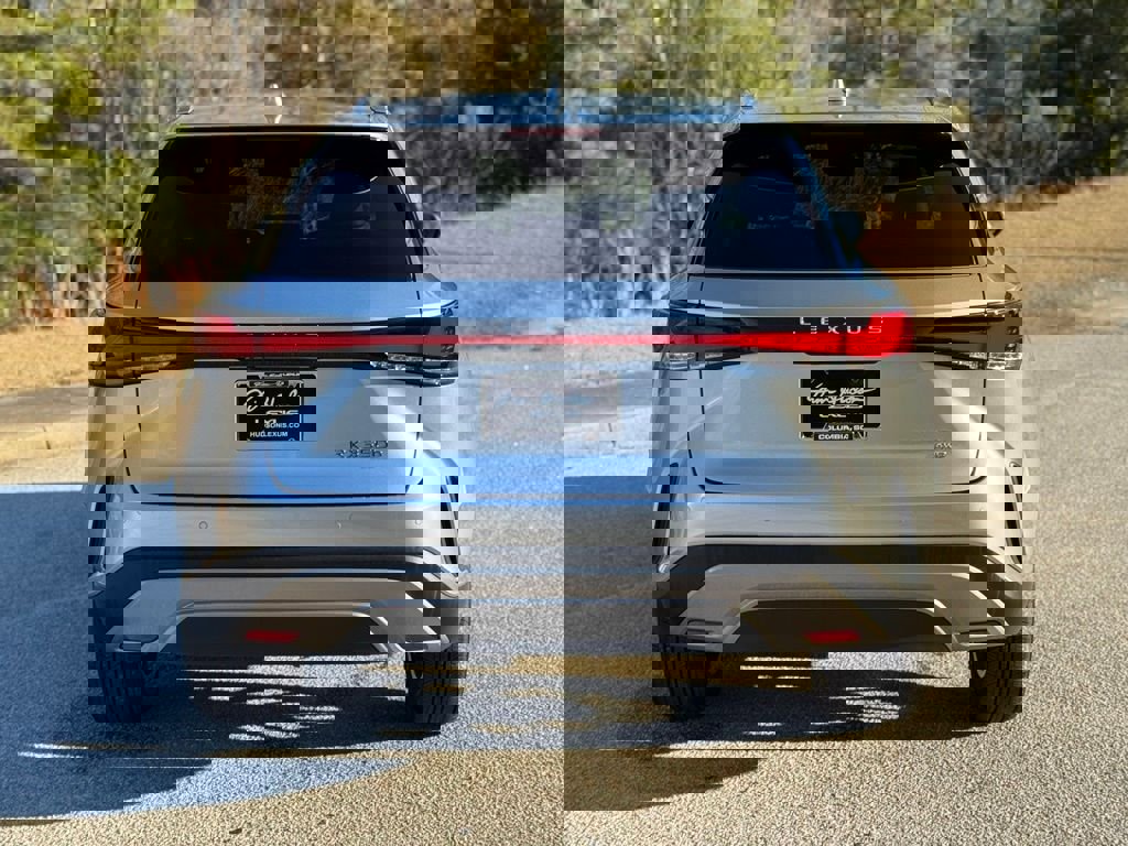 Certified 2024 Lexus RX 350 w/ Convenience Package image 12