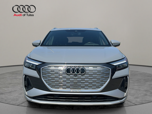Certified 2024 Audi Q4 e-tron Premium Plus w/ Premium Plus AWD/4WD image 2