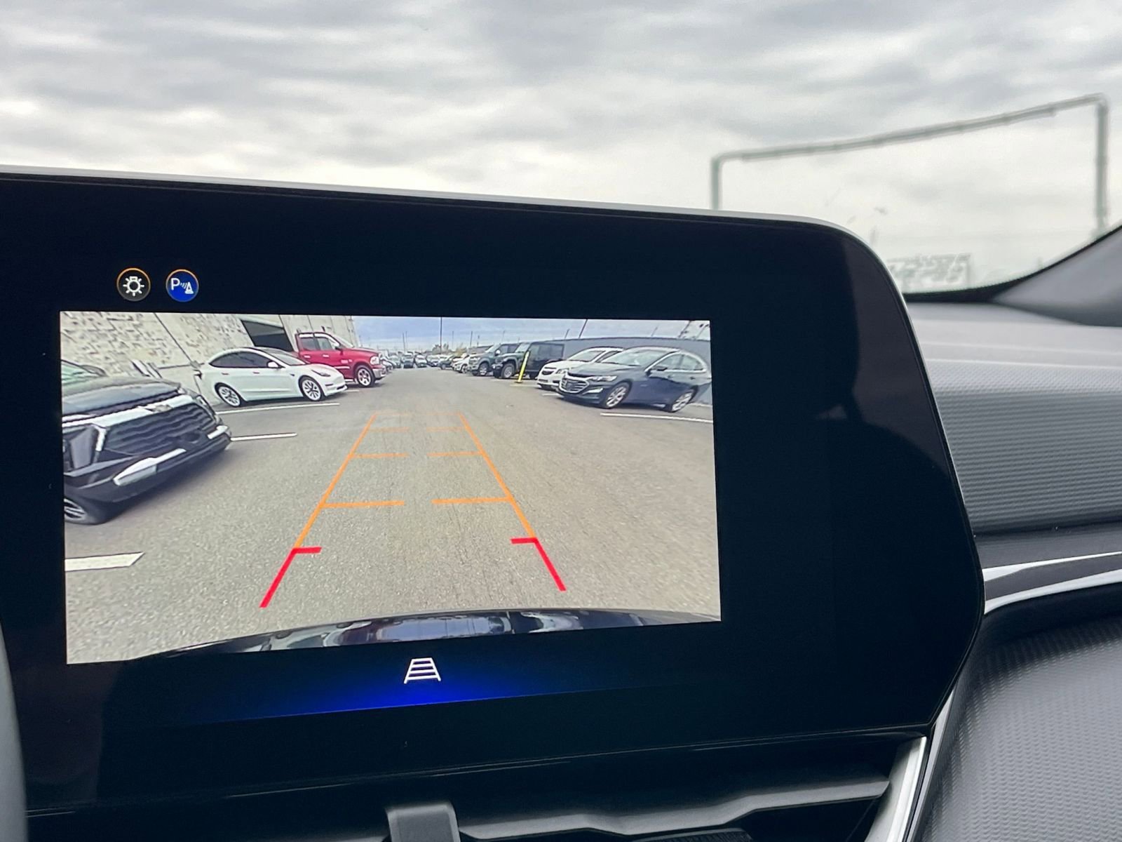 Used 2025 Chevrolet Equinox LT image 17