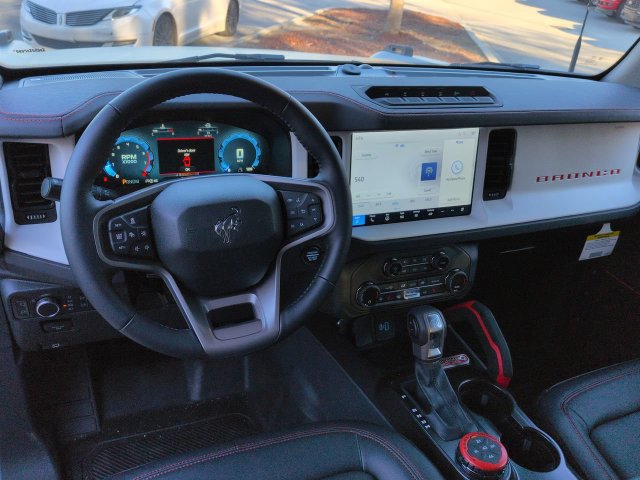 Used 2025 Ford Bronco Stroppe Edition AWD/4WD image 15