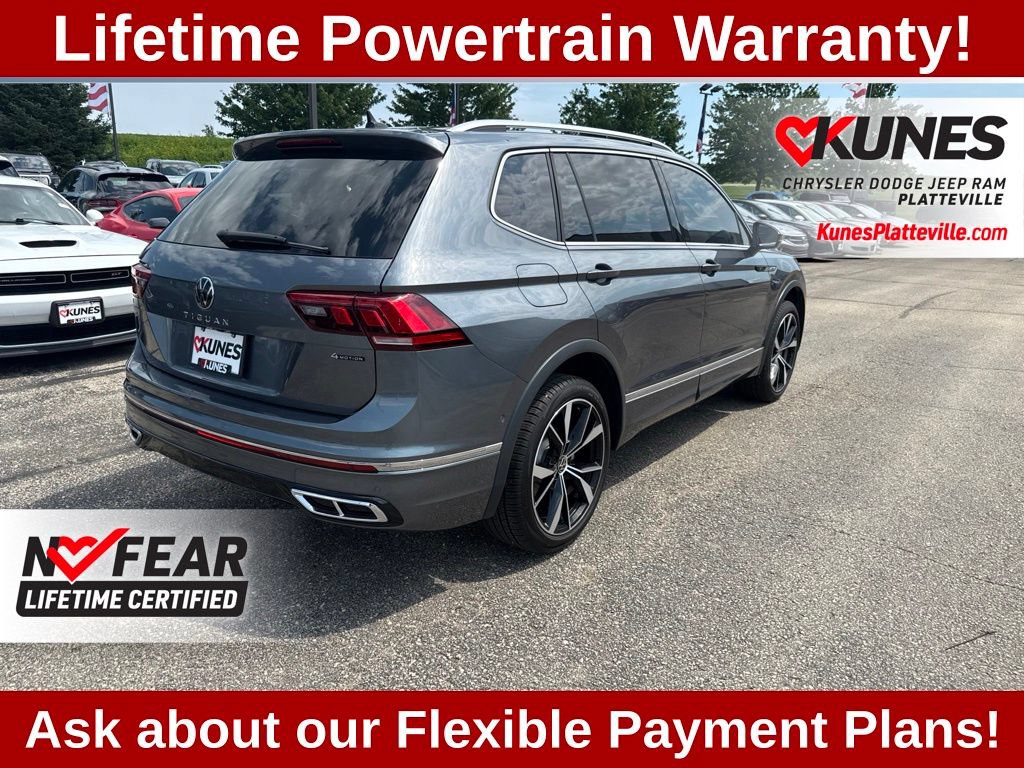 Used 2024 Volkswagen Tiguan SEL R-Line w/ MDO Package, Two-Row AWD/4WD image 5