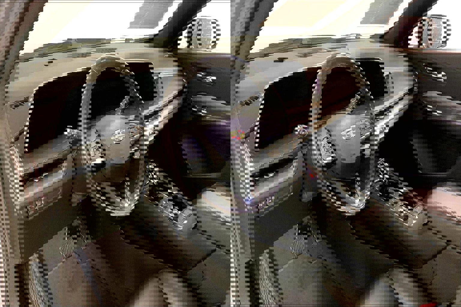 Used 2024 Cadillac XT4 Premium Luxury image 14