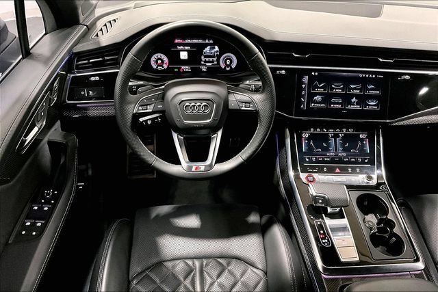 Used 2023 Audi SQ7 Prestige AWD/4WD image 4