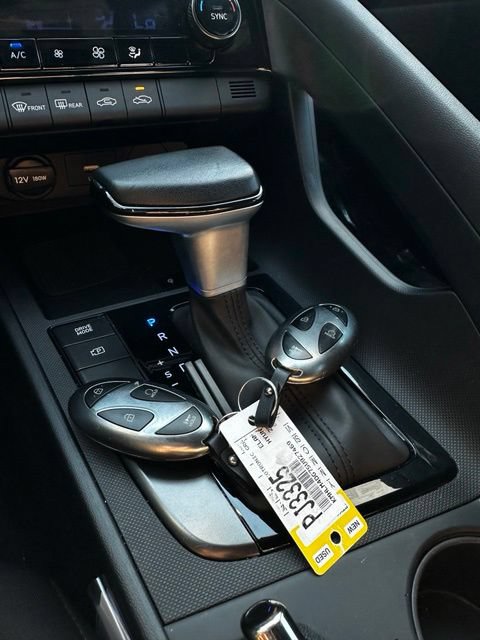 Certified 2025 Hyundai Elantra Sport FWD image 31