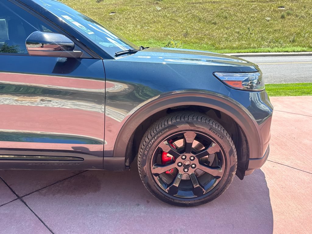 Certified 2023 Ford Explorer ST w/ Equipment Group 401A AWD/4WD image 37