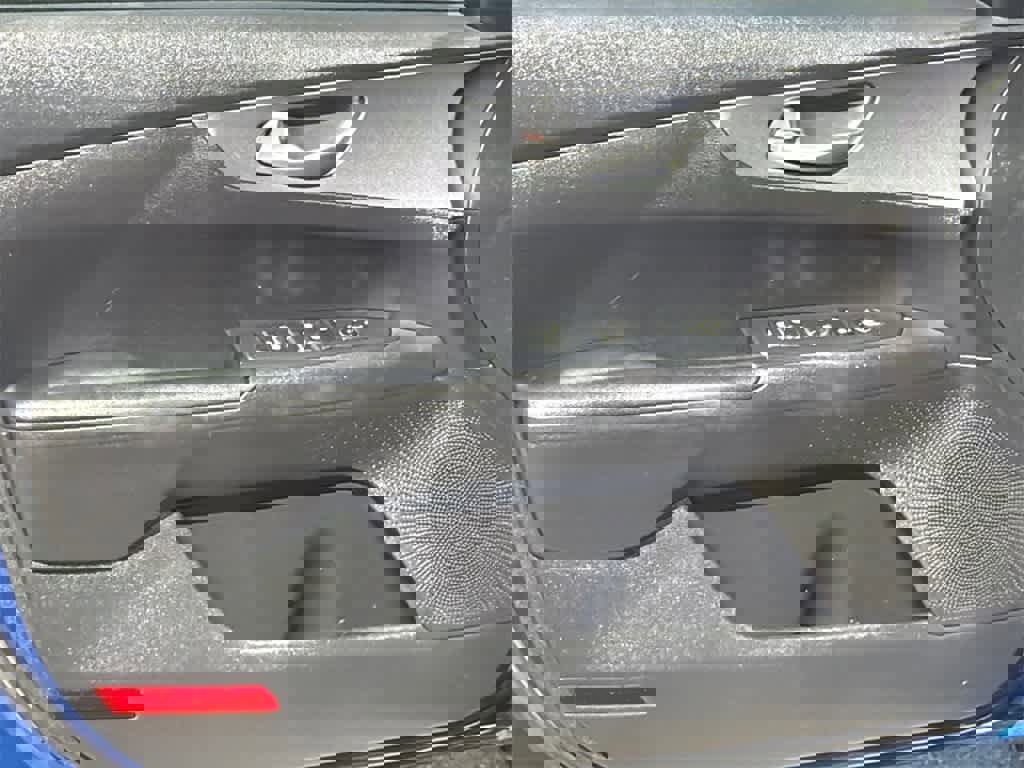 Used 2021 Kia Forte LXS image 11