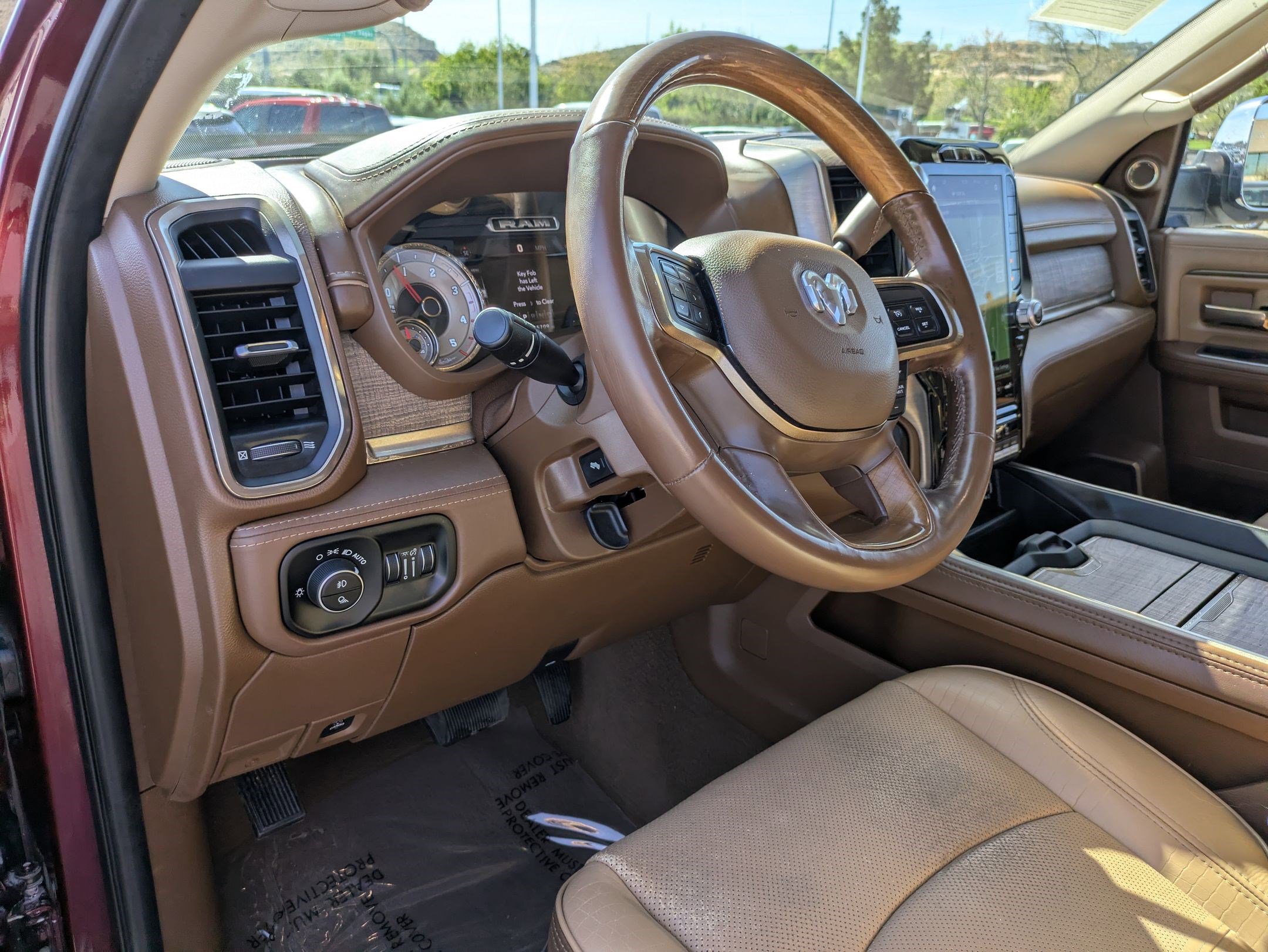 Used 2021 RAM 3500 Limited image 15