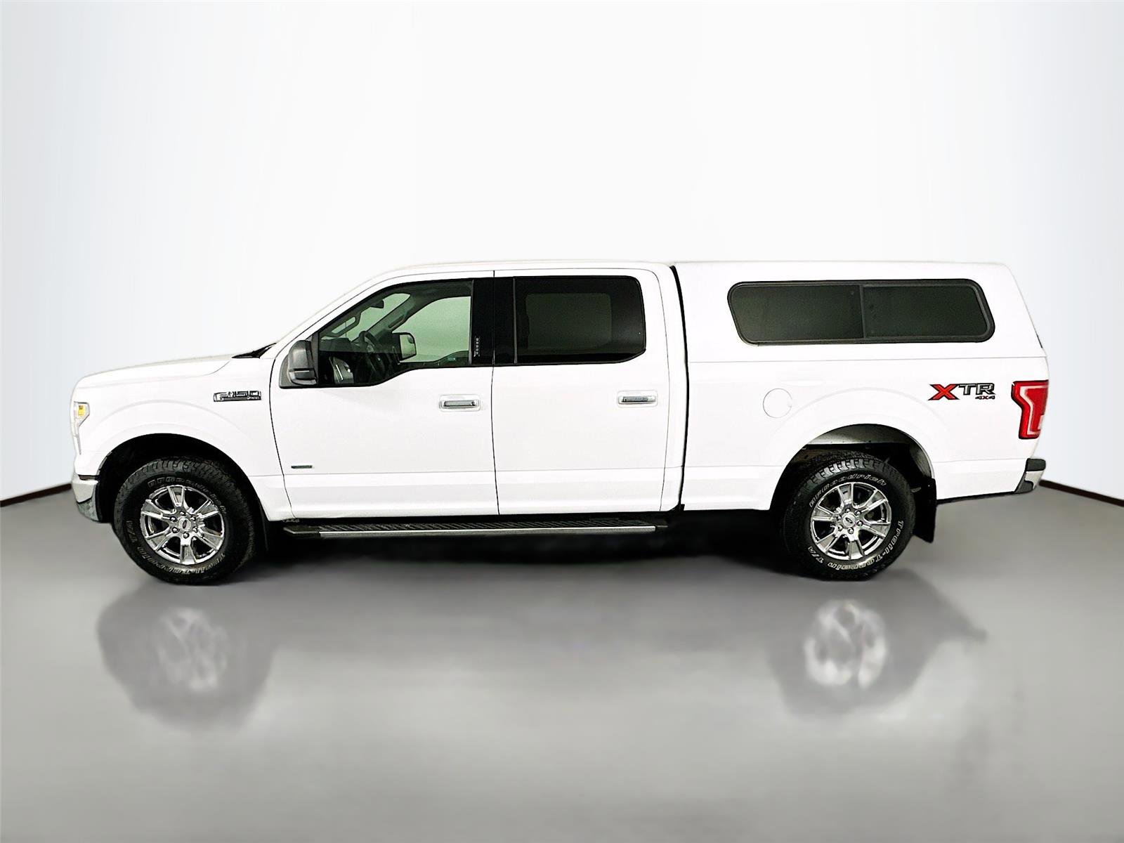 Used 2015 Ford F150 XLT w/ XTR Package image 4