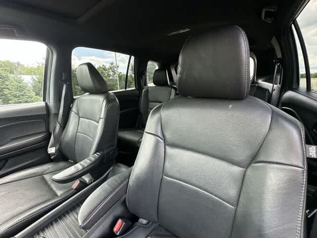 Used 2023 Honda Passport EX-L image 16