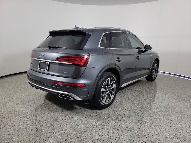 Used 2022 Audi Q5 2.0T Premium Plus w/ Premium Plus Package AWD/4WD image 4