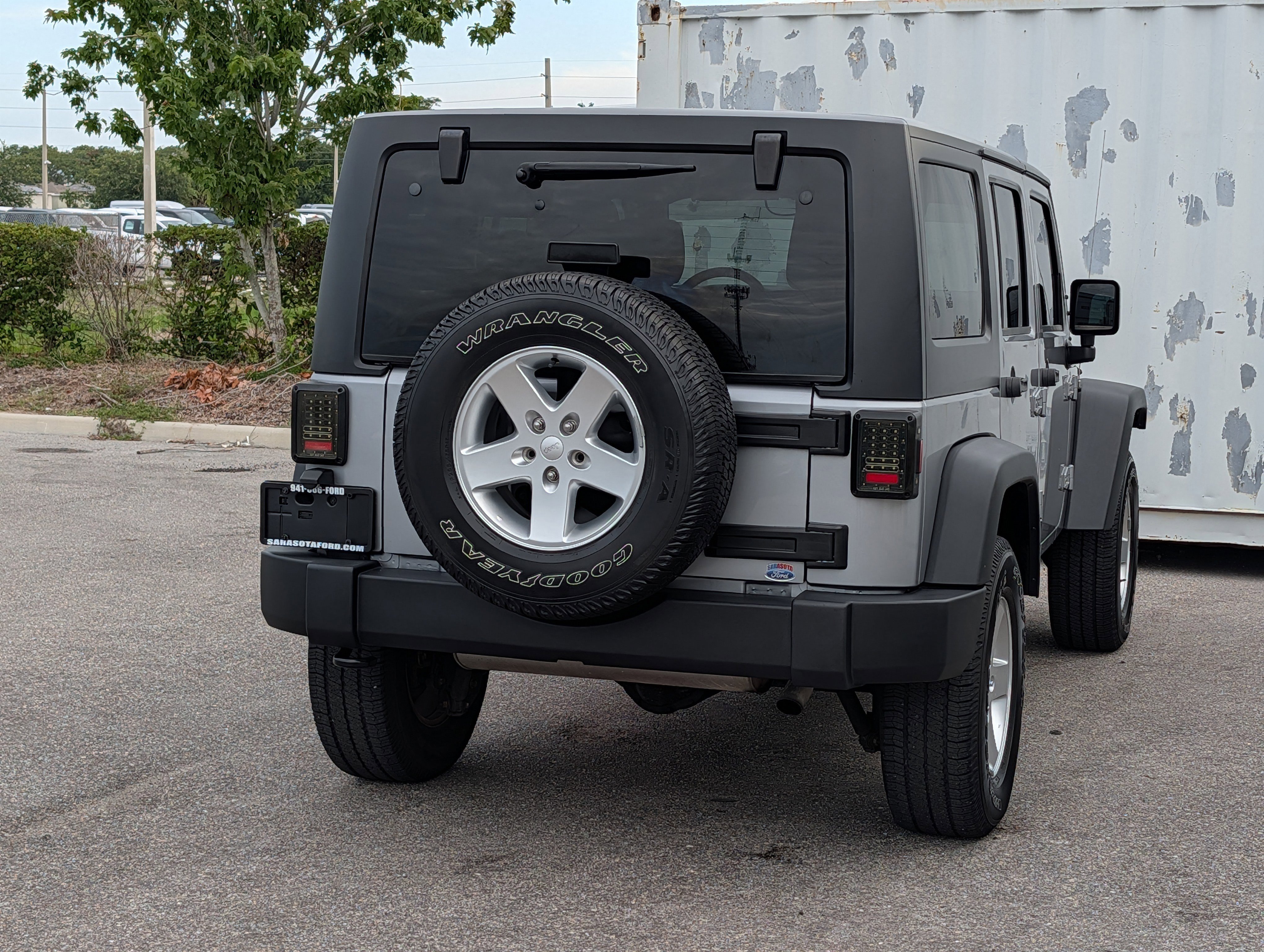 Used 2015 Jeep Wrangler Unlimited Sport w/ Quick Order Package 24S AWD/4WD image 4