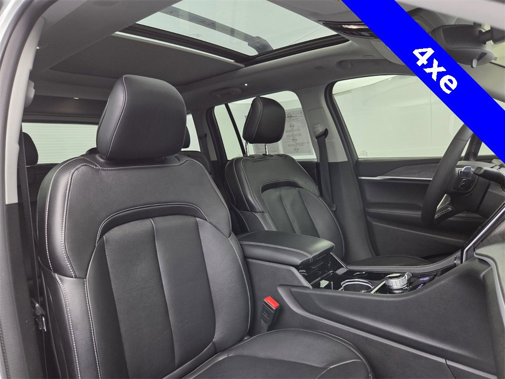 Used 2023 Jeep Grand Cherokee 4WD 4xe image 17