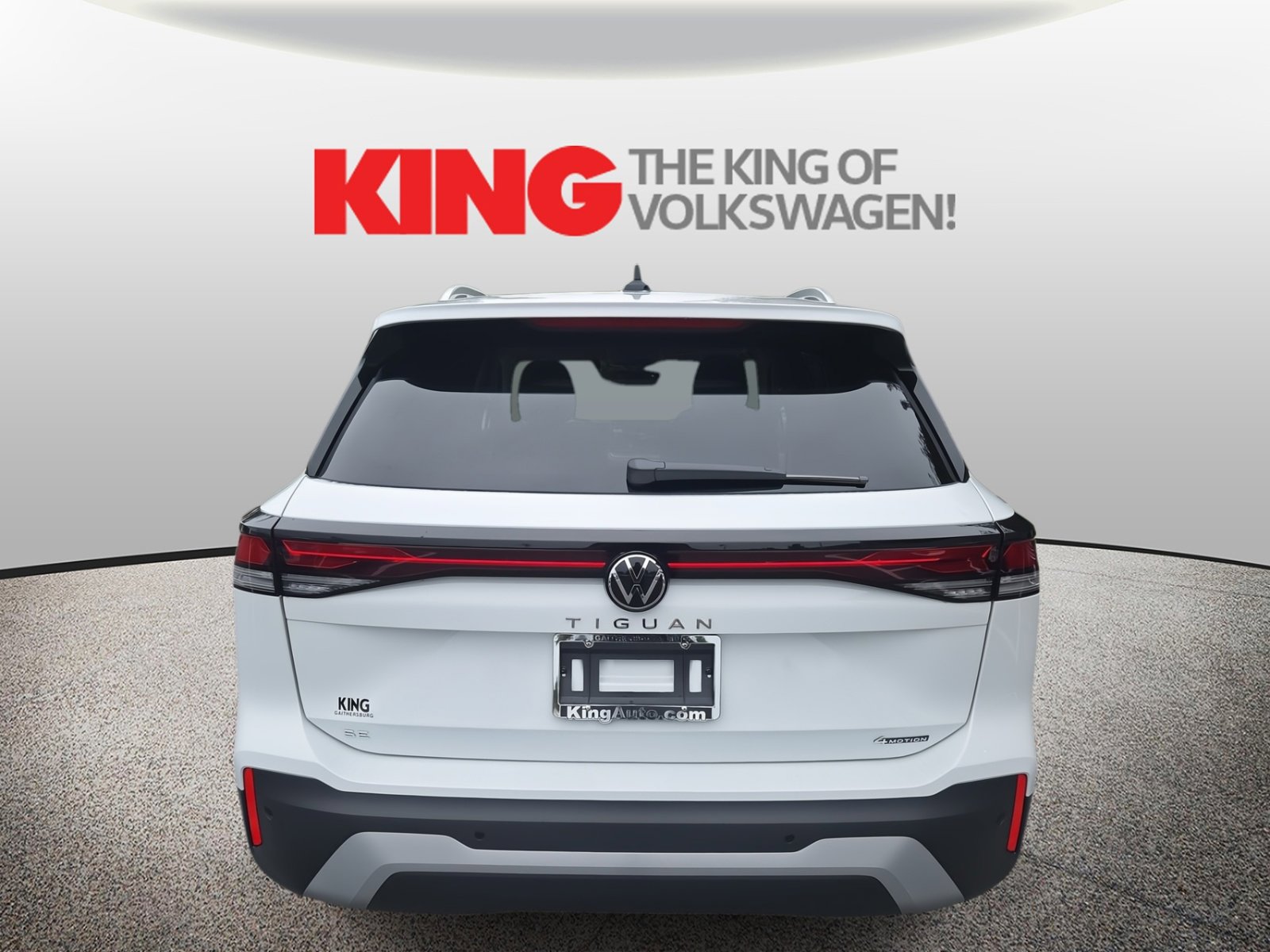 New 2025 Volkswagen Tiguan SE image 6