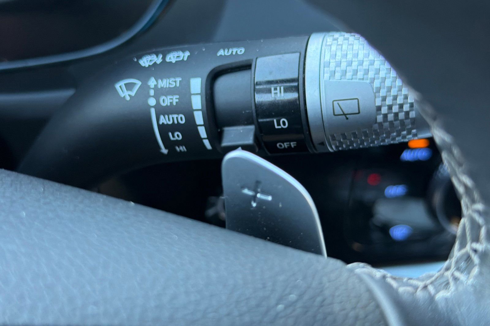 Used 2025 Genesis GV70 2.5T image 37