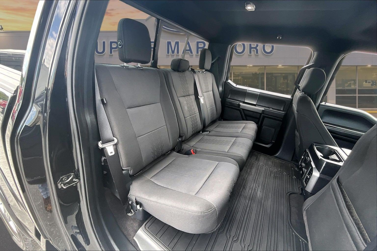 Used 2019 Ford F150 XLT w/ Equipment Group 302A Luxury AWD/4WD image 27